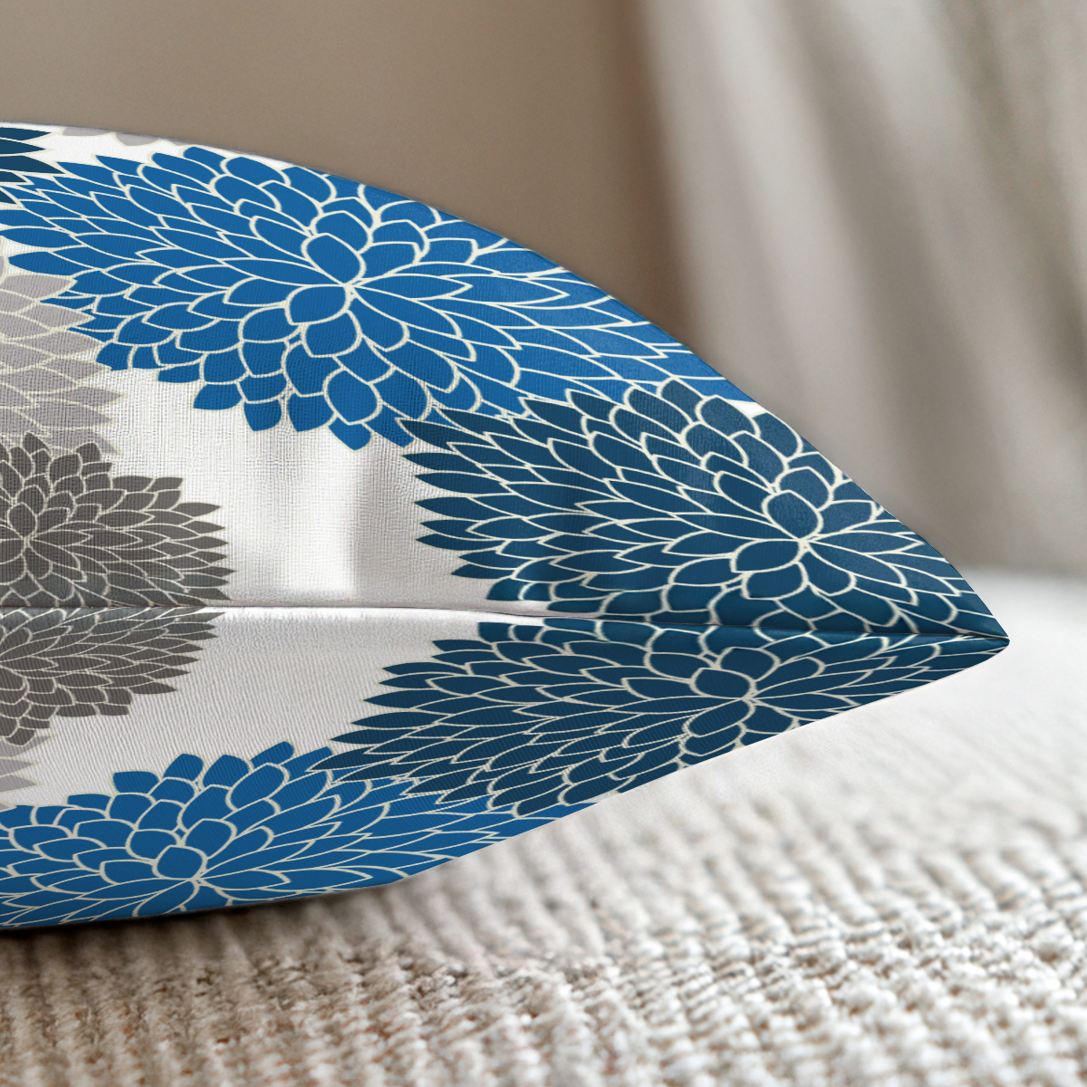 pillow-3_image-2