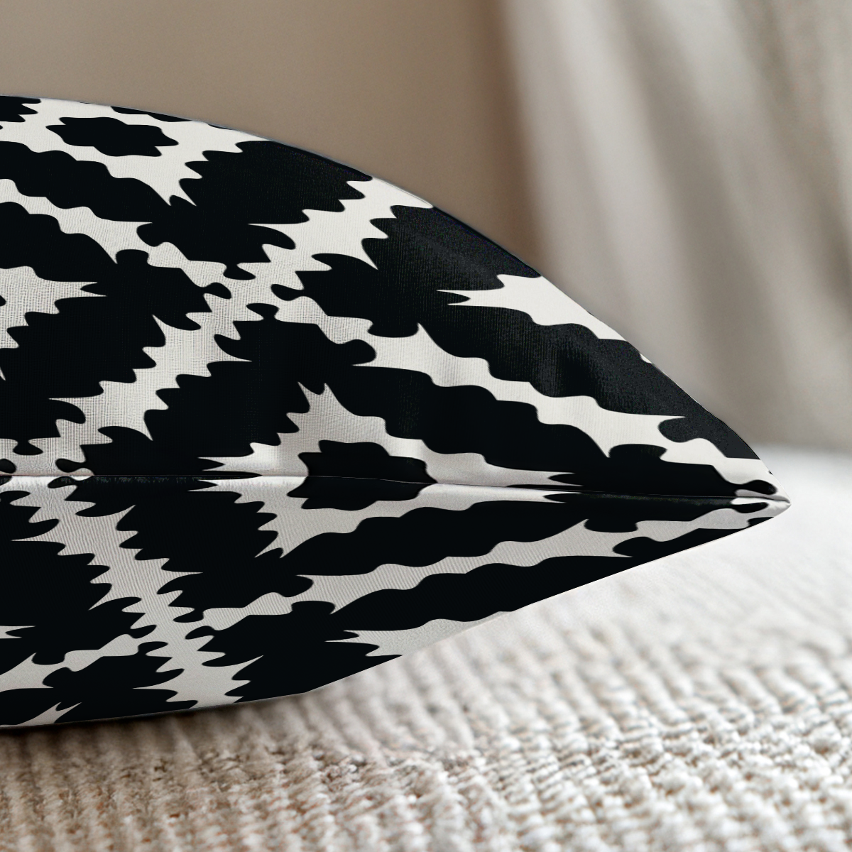 pillow-4_image-2