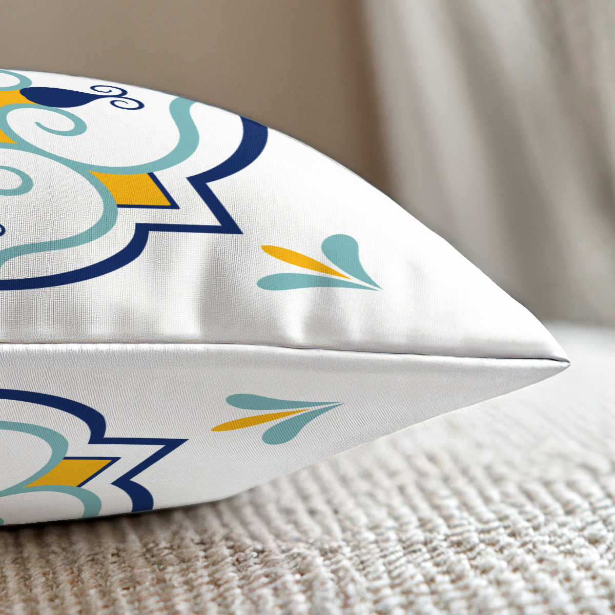 pillow-4_image-2