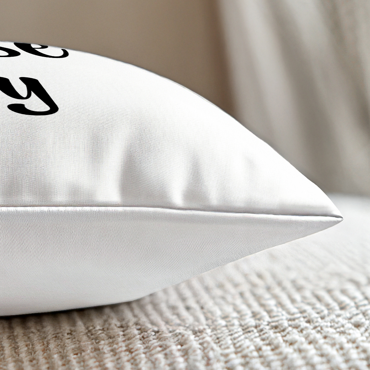pillow-4_image-2