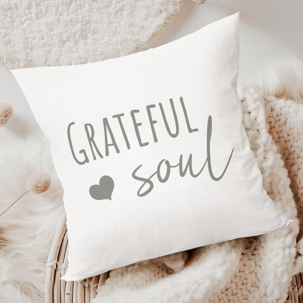 pillow-4_image-5
