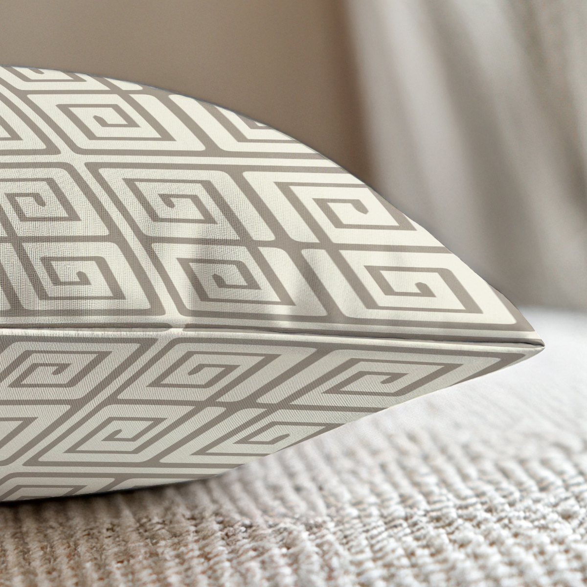 pillow-3_image-2