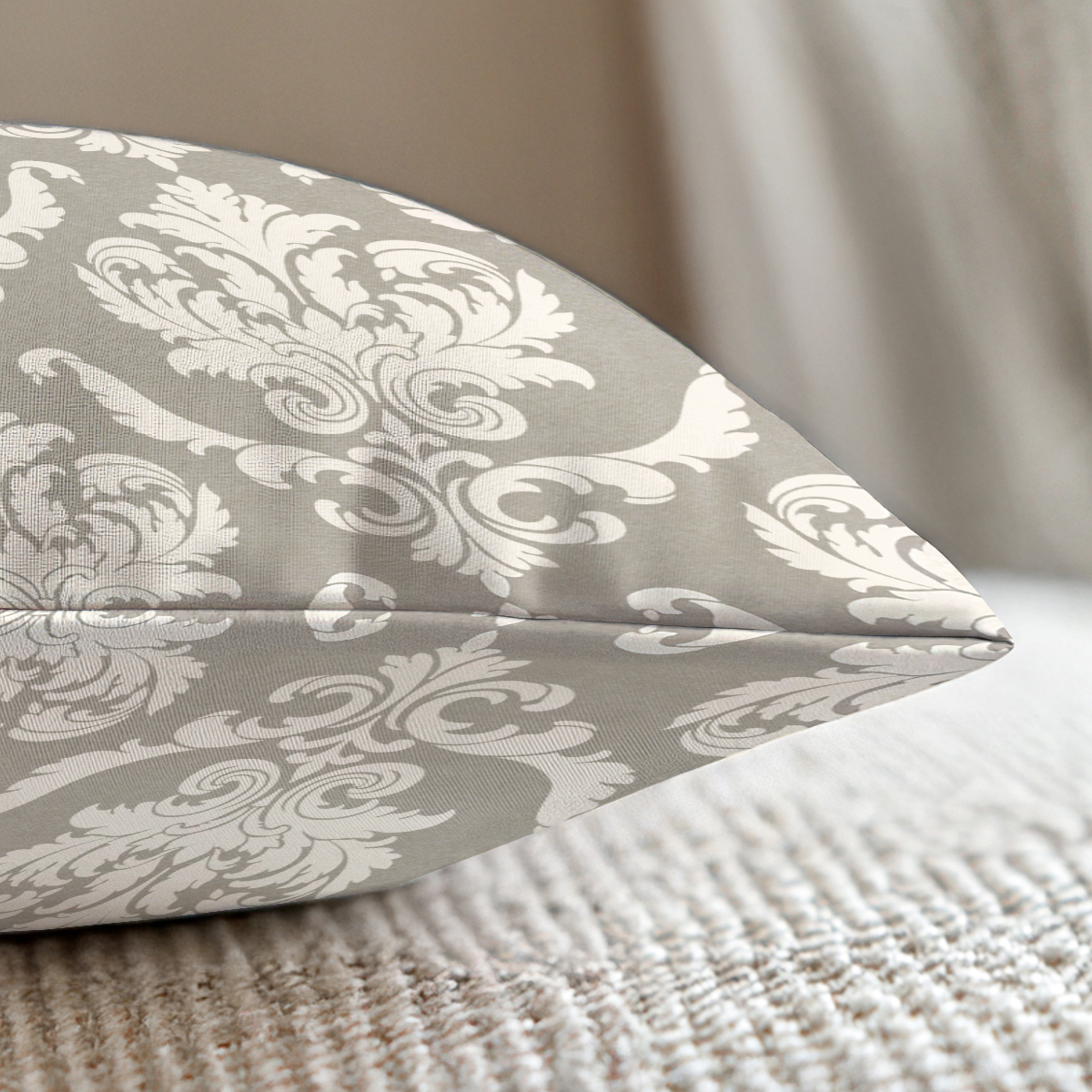 pillow-4_image-2