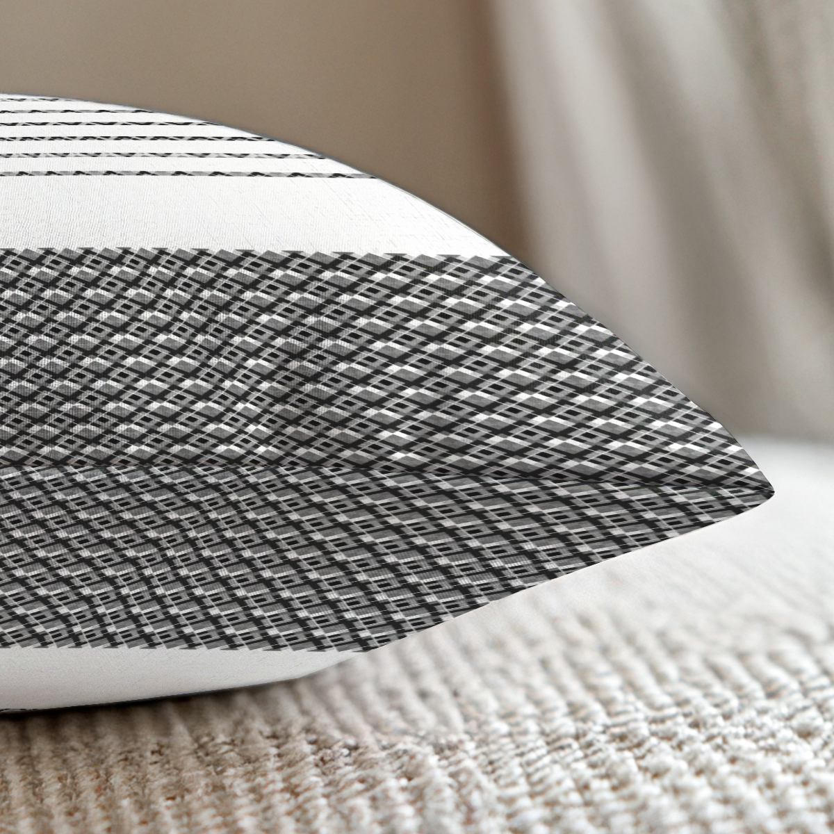 pillow-3_image-2