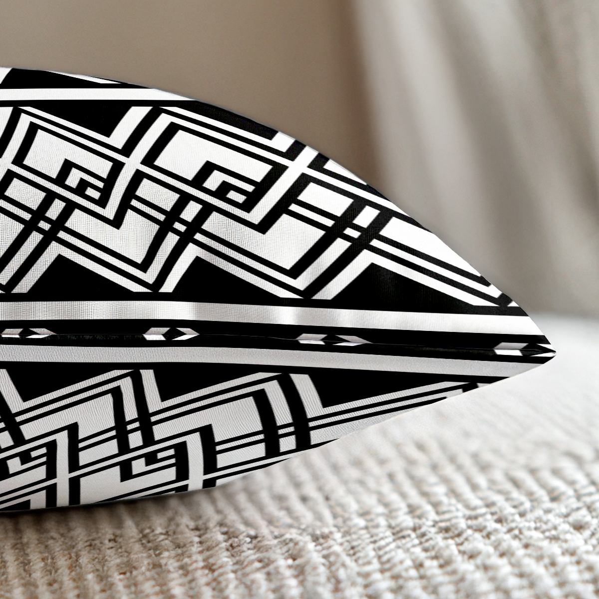 pillow-3_image-2