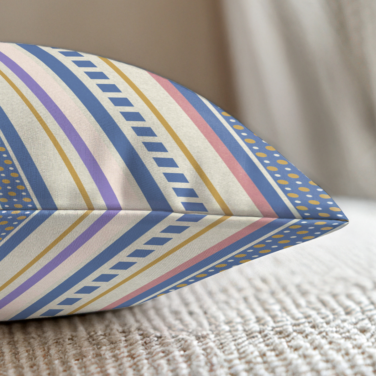 pillow-2_image-2