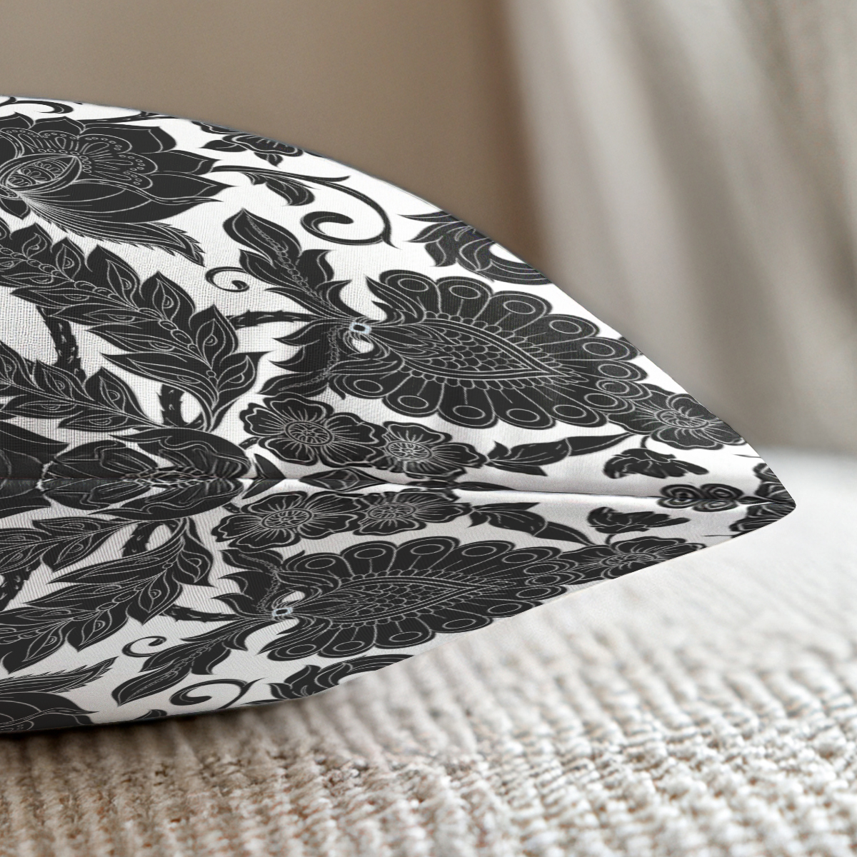 pillow-3_image-2