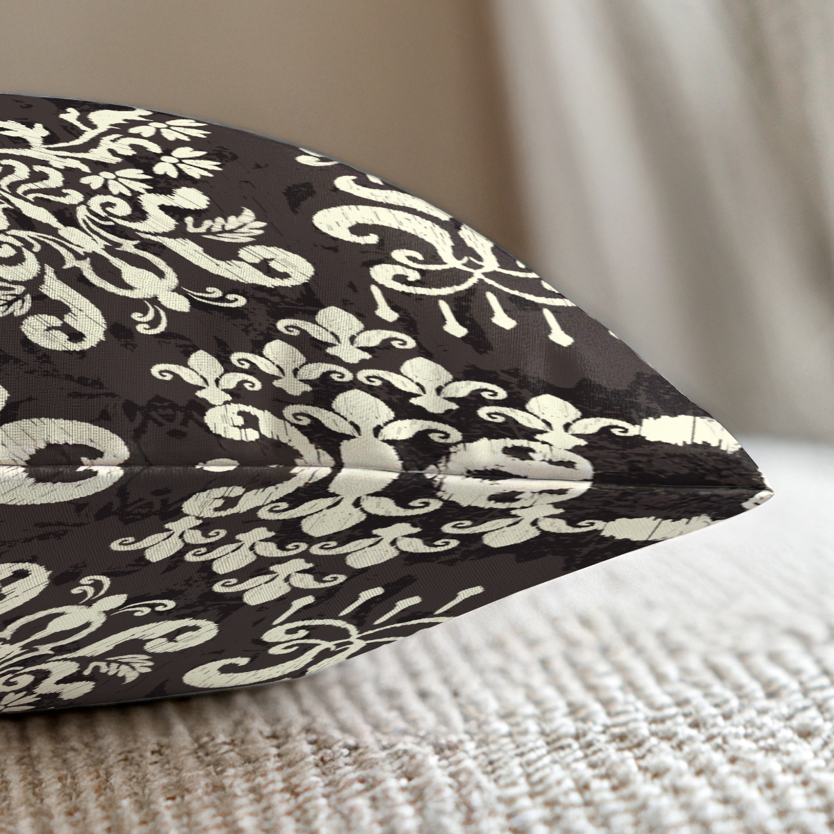 pillow-4_image-2