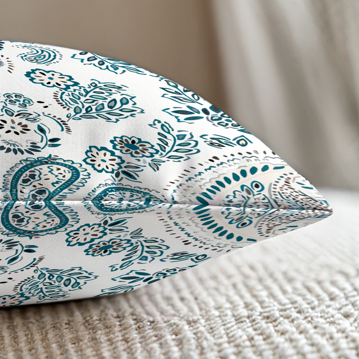 pillow-3_image-2