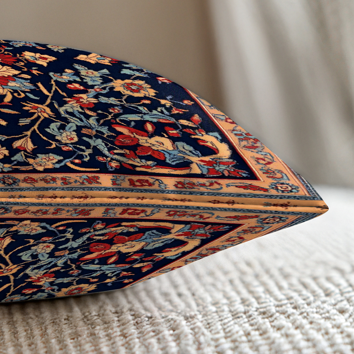 pillow-3_image-2