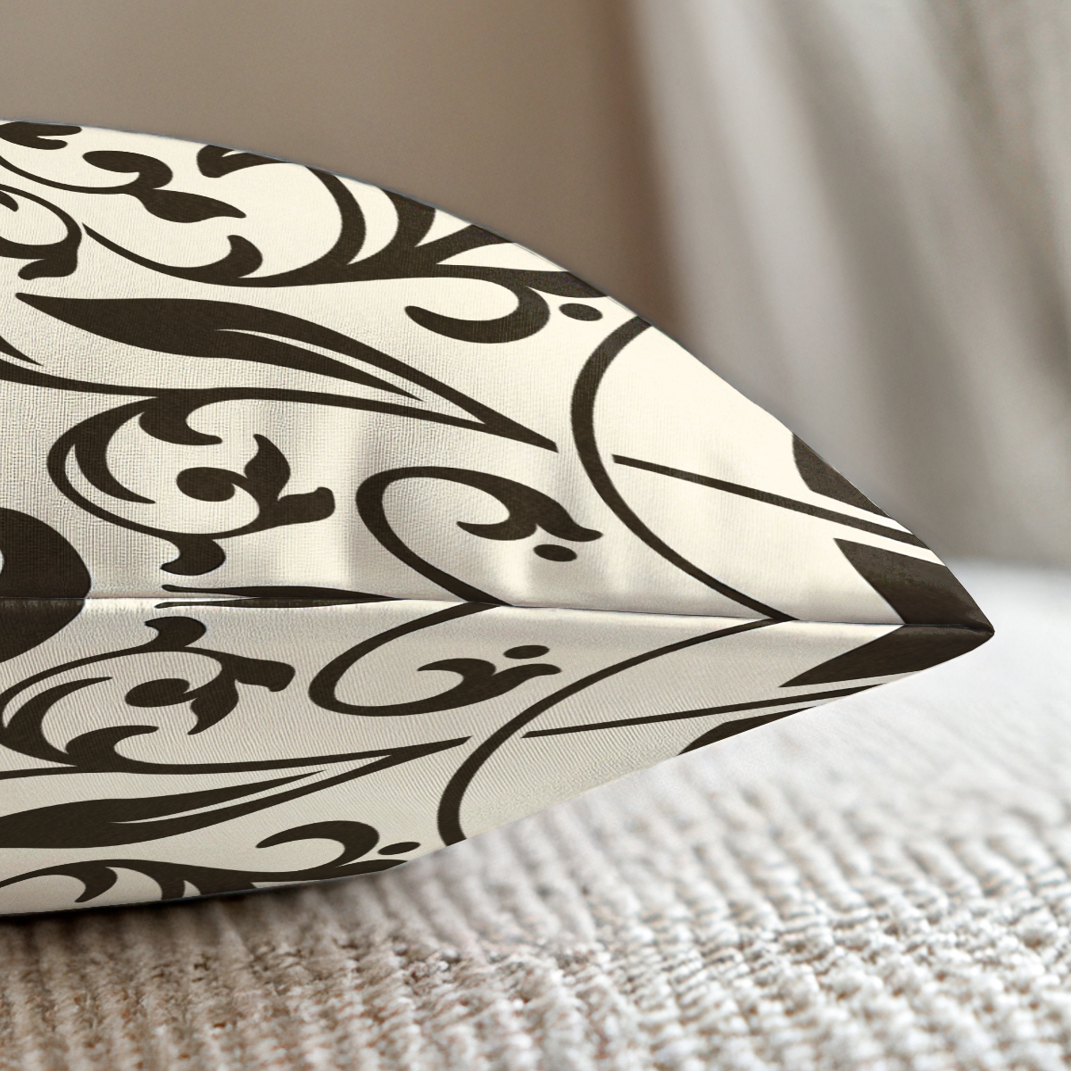 pillow-4_image-2