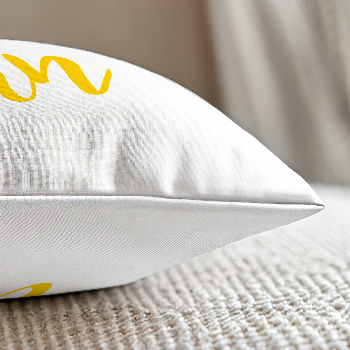 pillow-4_image-2