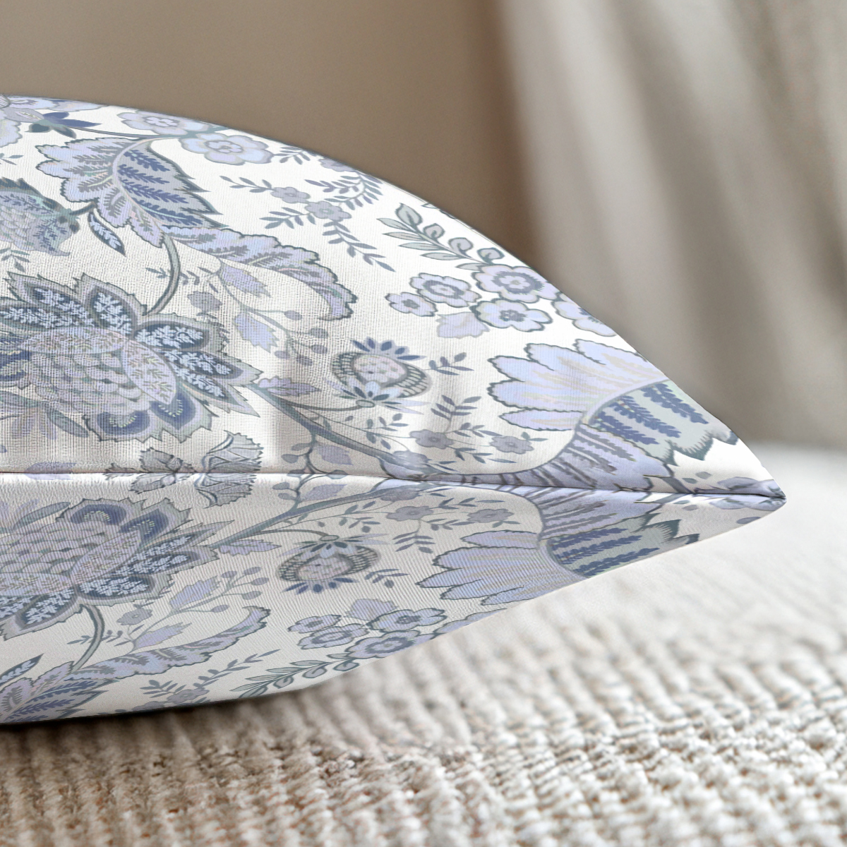 pillow-4_image-2