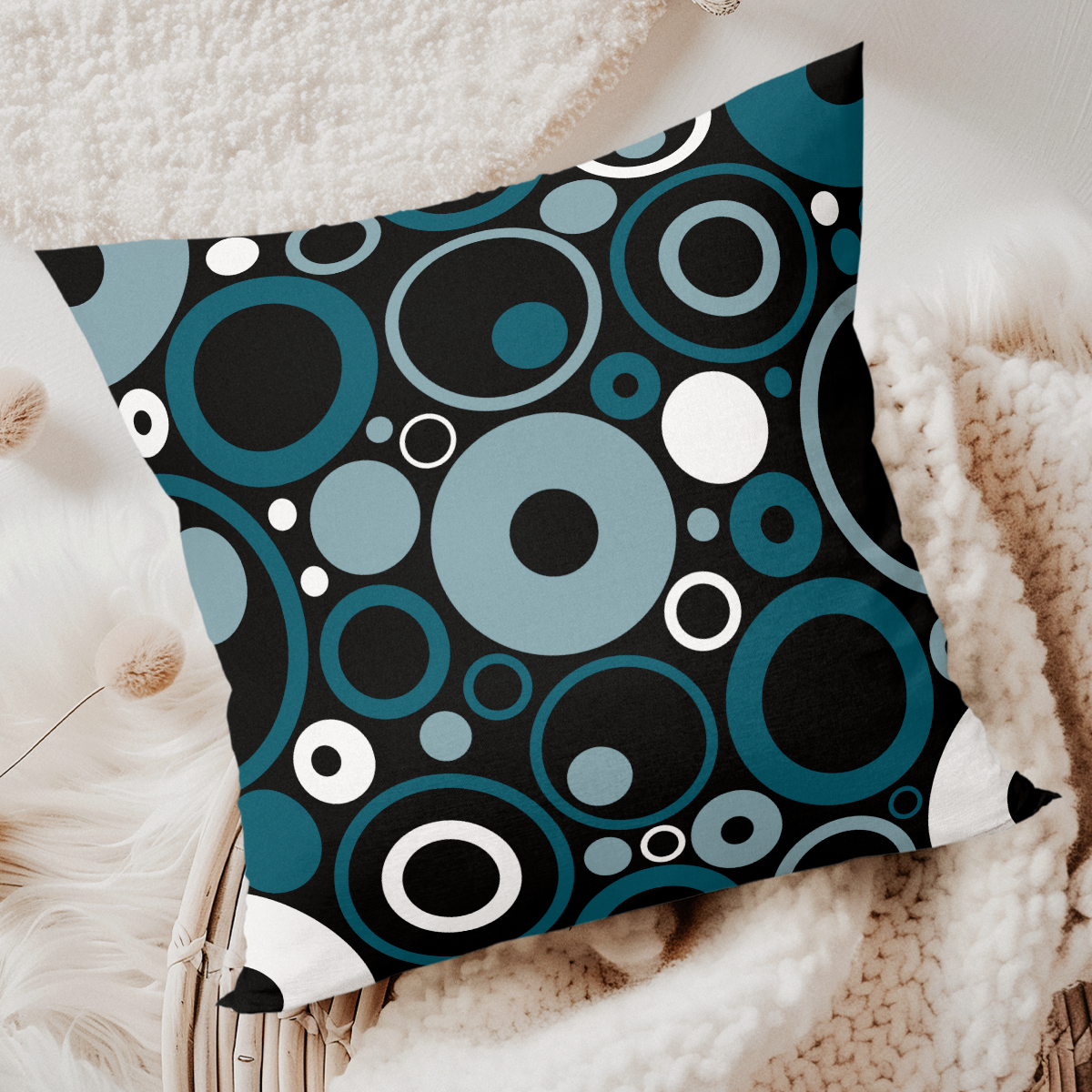pillow-4_image-5