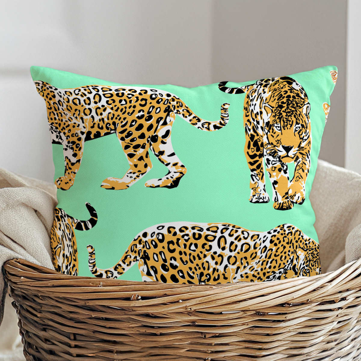 pillow-4_image-4
