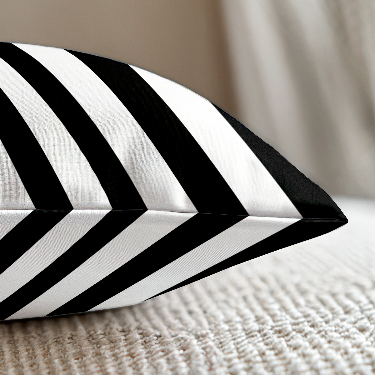 pillow-2_image-2