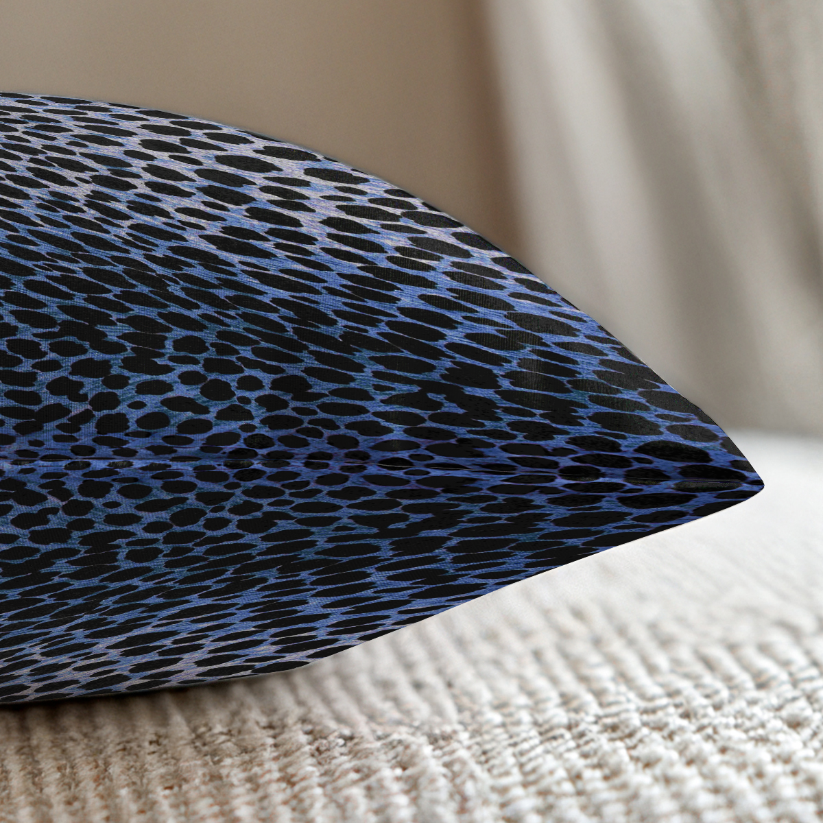 pillow-2_image-2