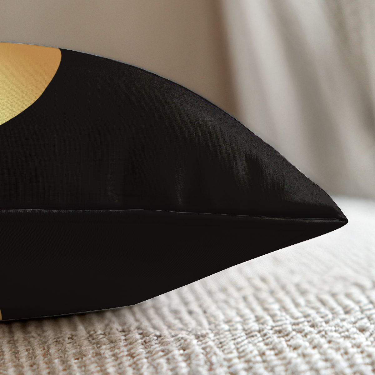 pillow-3_image-2