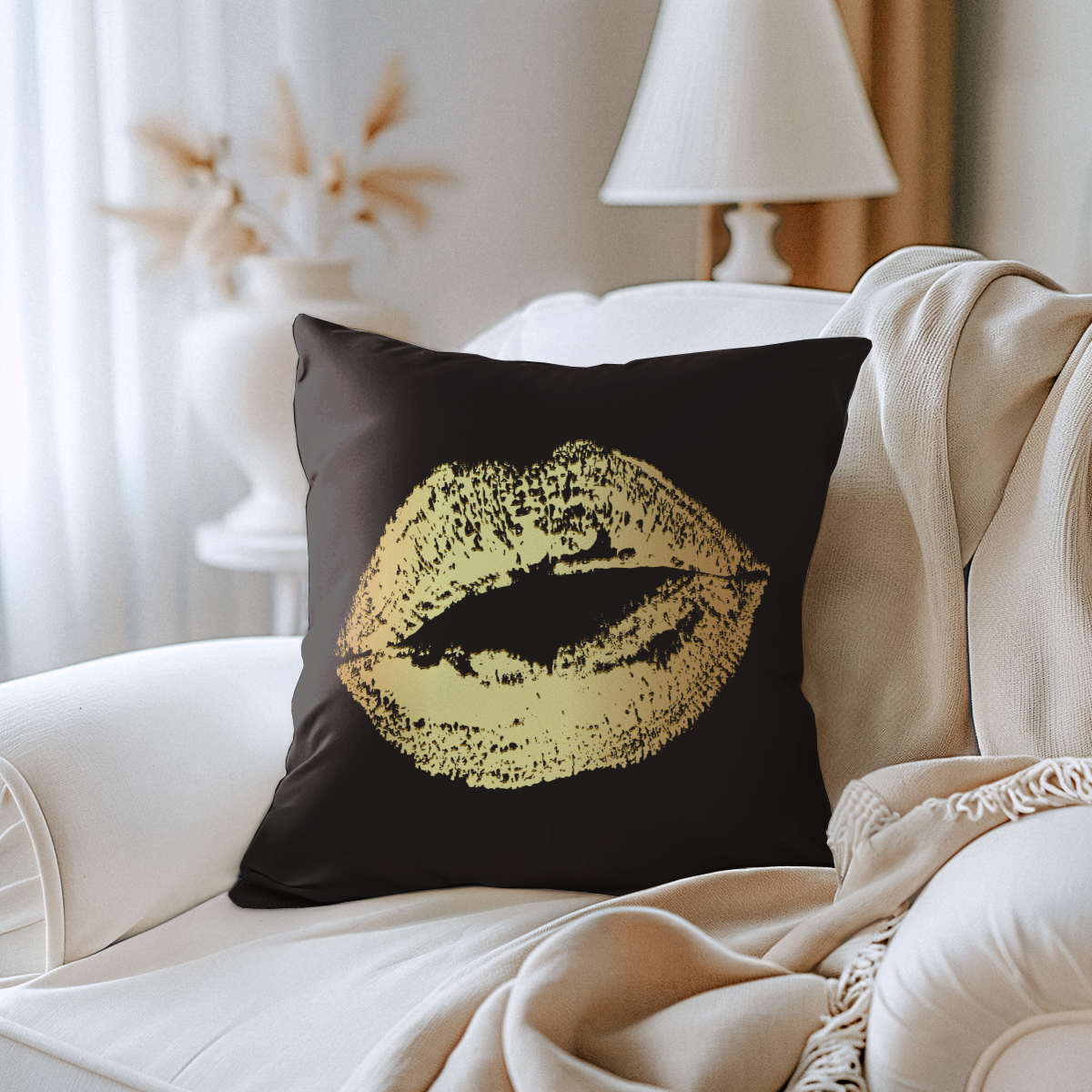pillow-4_image-3