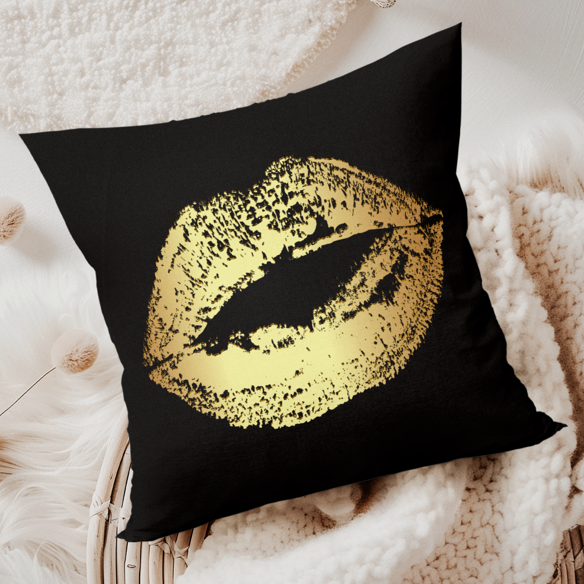 pillow-4_image-5