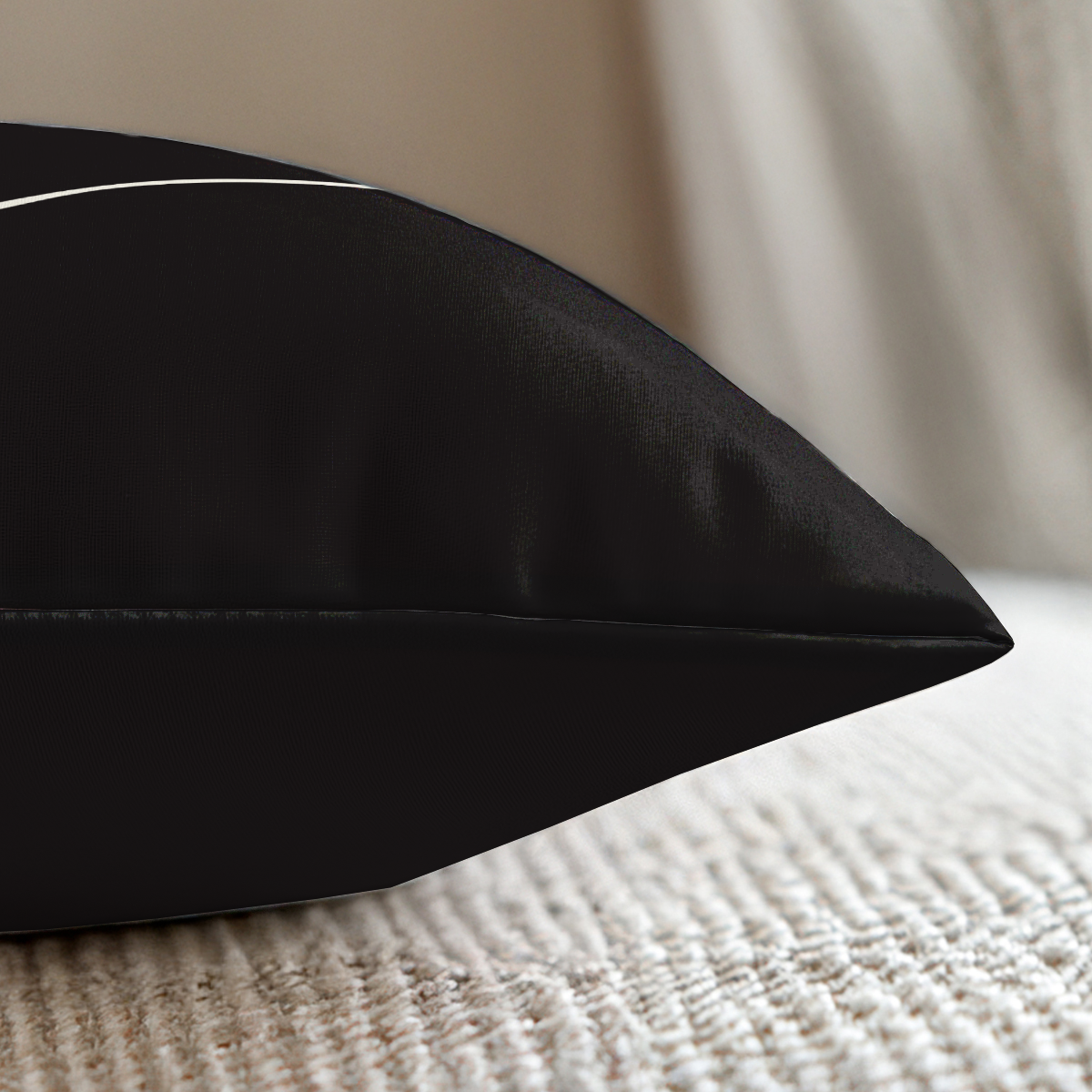pillow-3_image-2