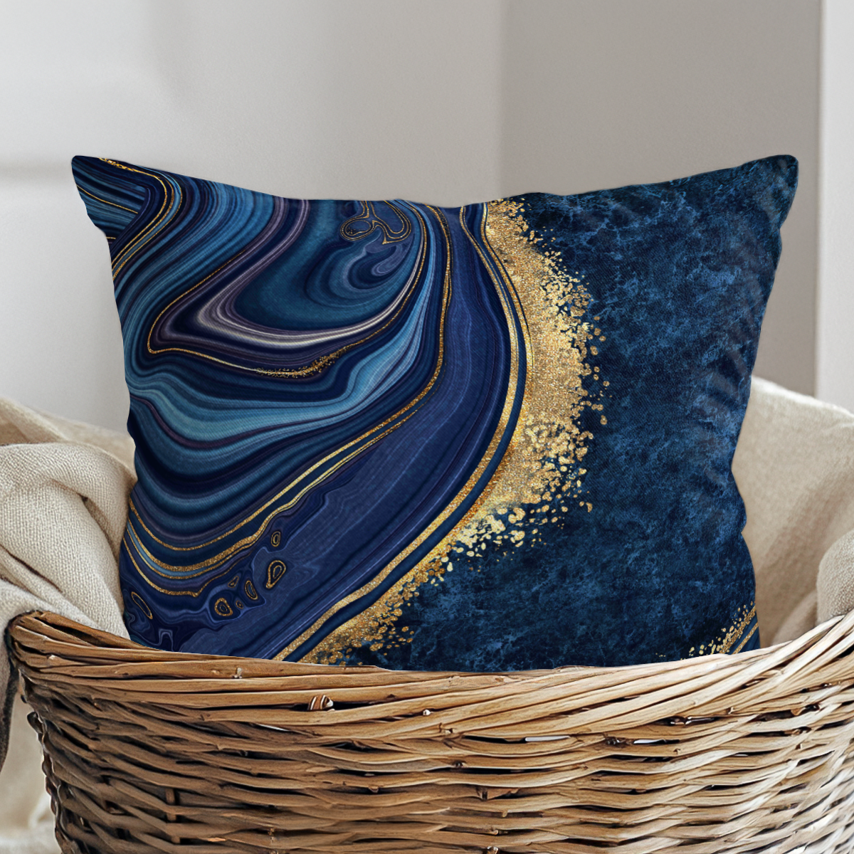 pillow-4_image-4