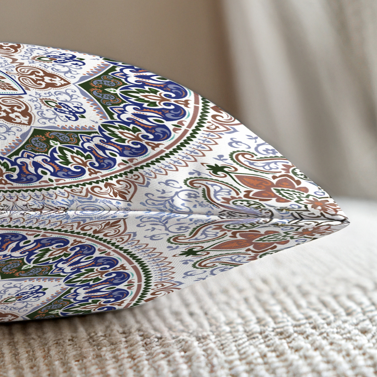 pillow-4_image-2