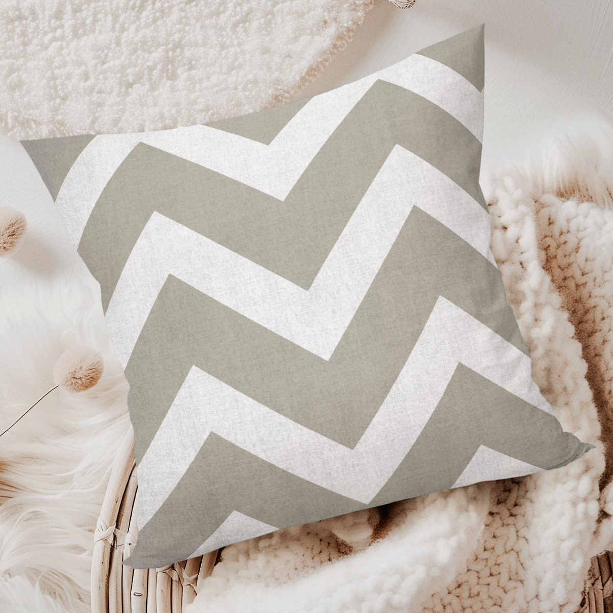 pillow-4_image-5