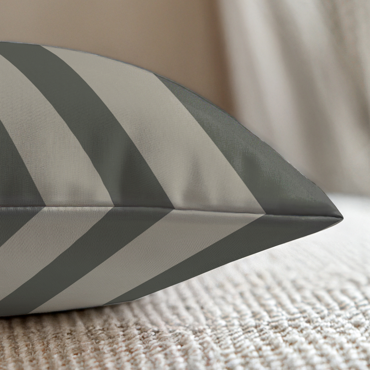 pillow-4_image-2