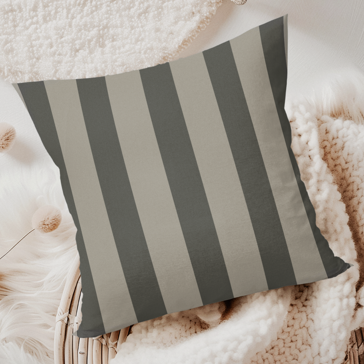 pillow-4_image-5