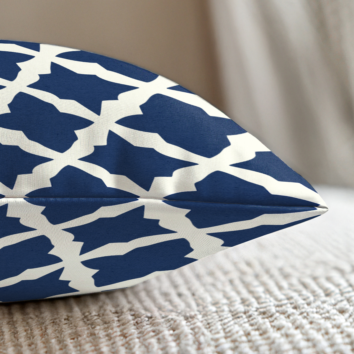 pillow-4_image-2