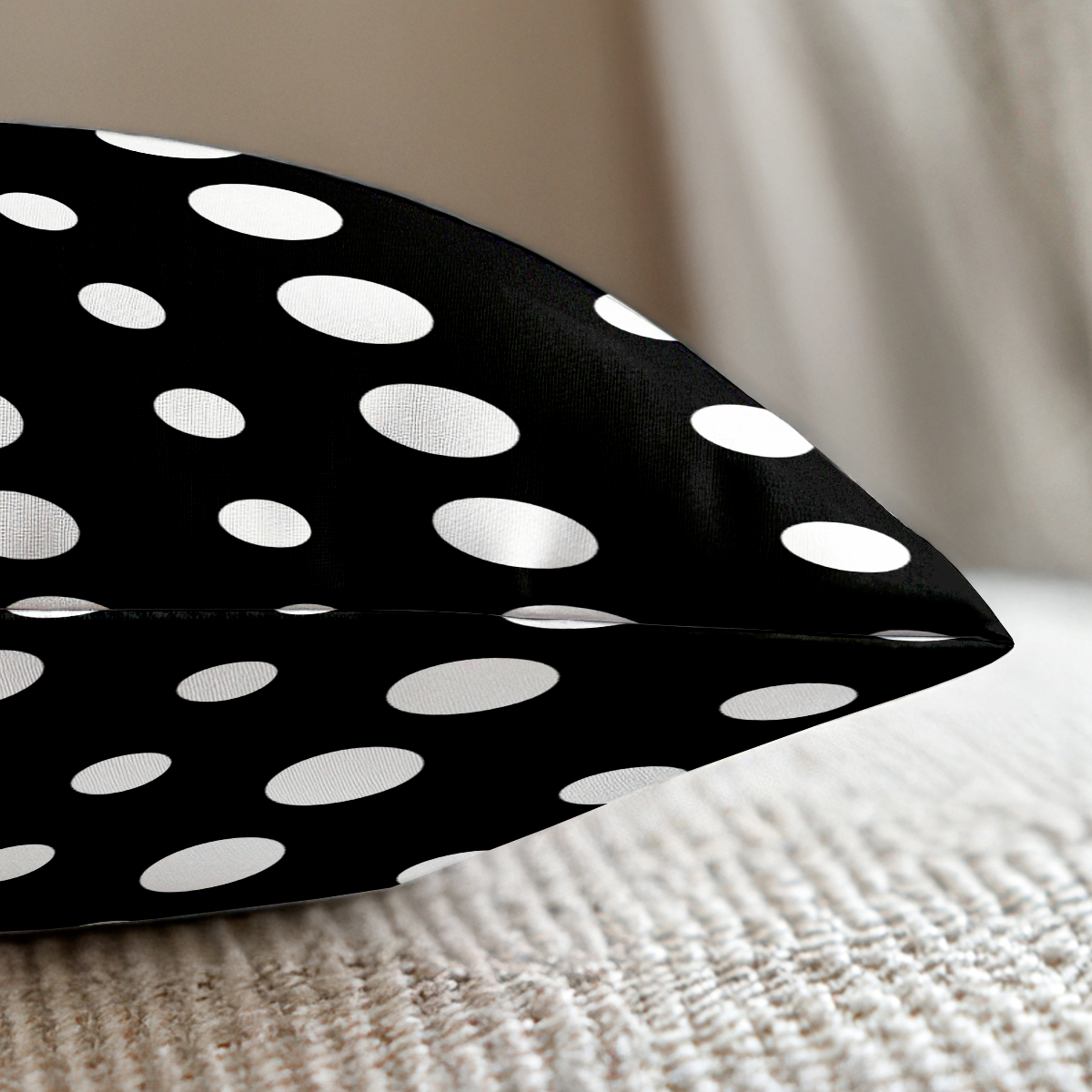 pillow-4_image-2