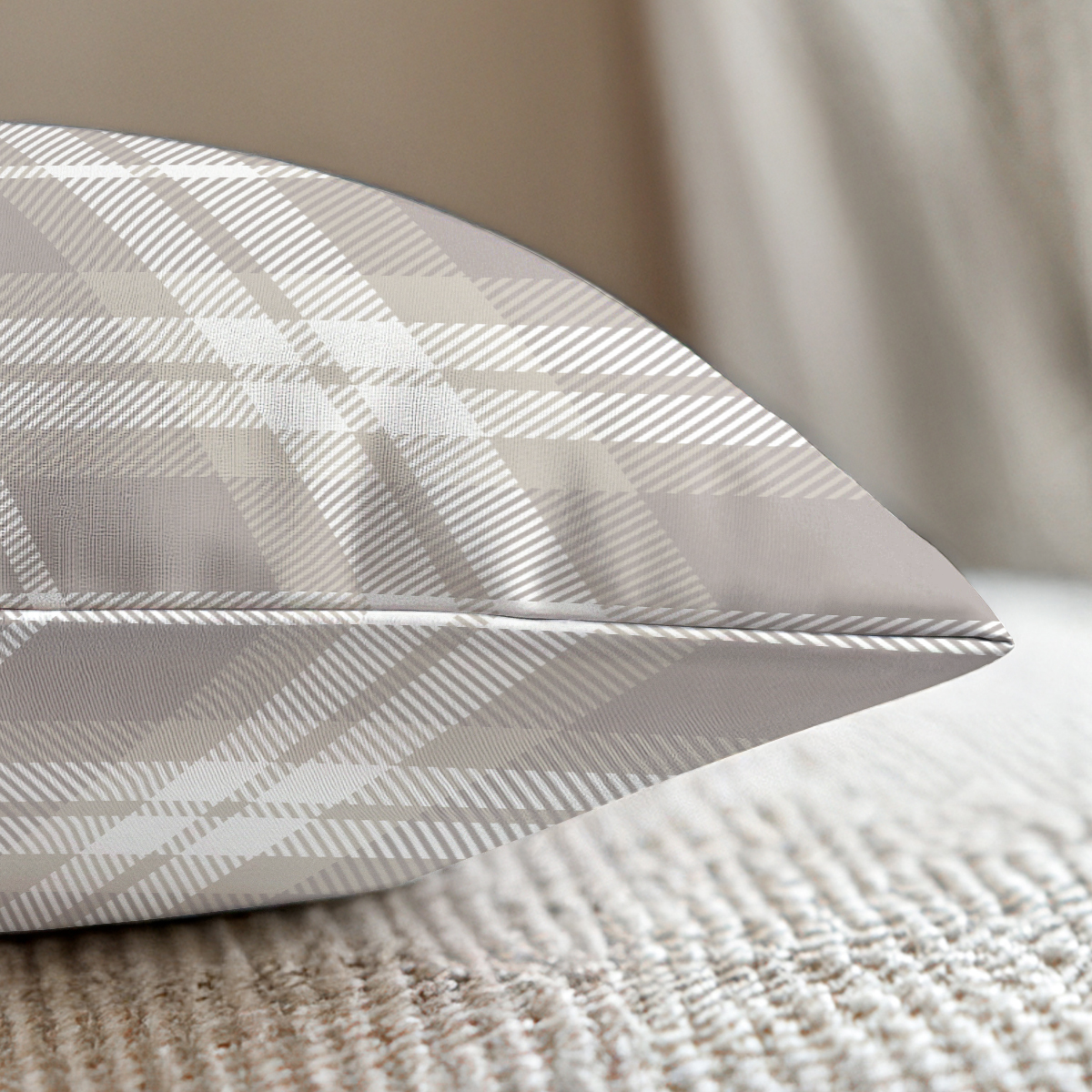 pillow-4_image-2
