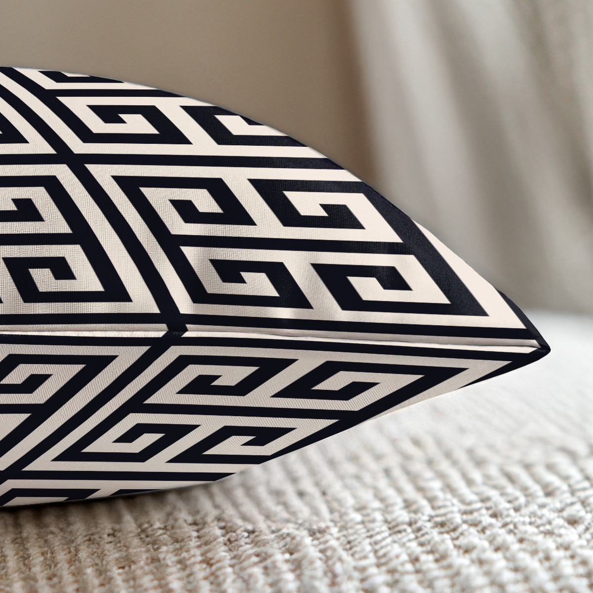 pillow-4_image-2