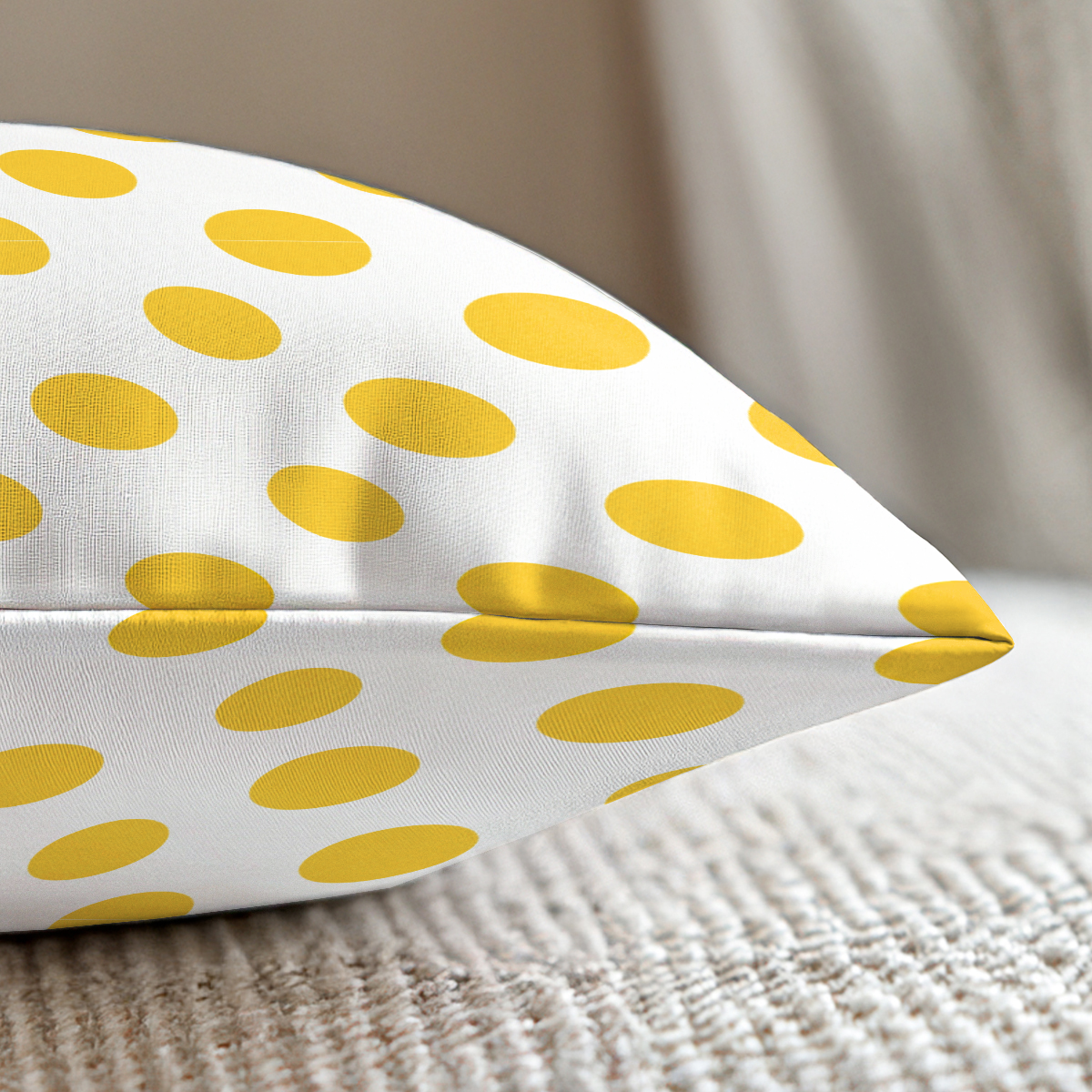 pillow-4_image-2