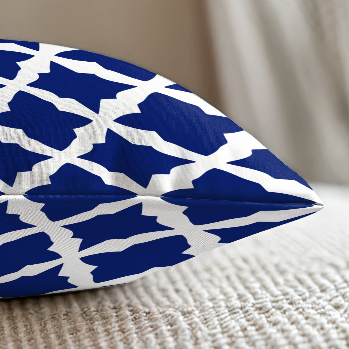 pillow-4_image-2
