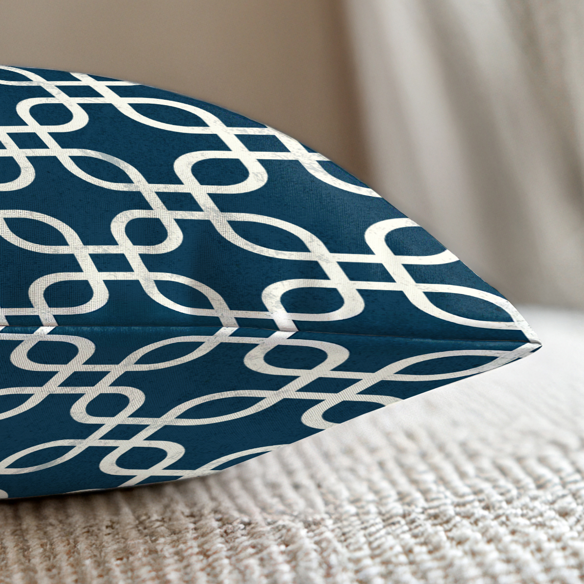 pillow-3_image-2