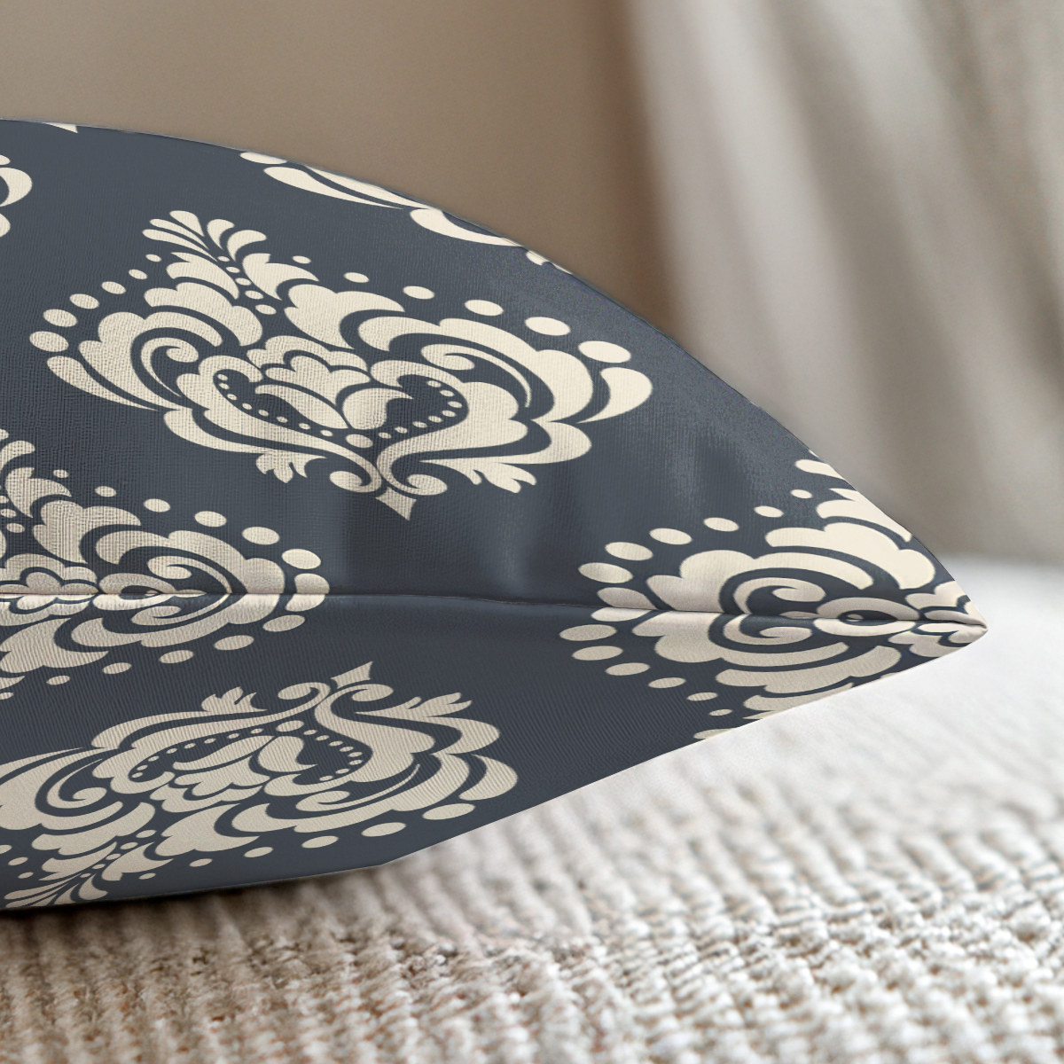 pillow-3_image-2