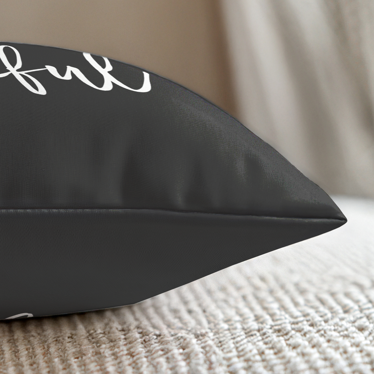 pillow-3_image-2