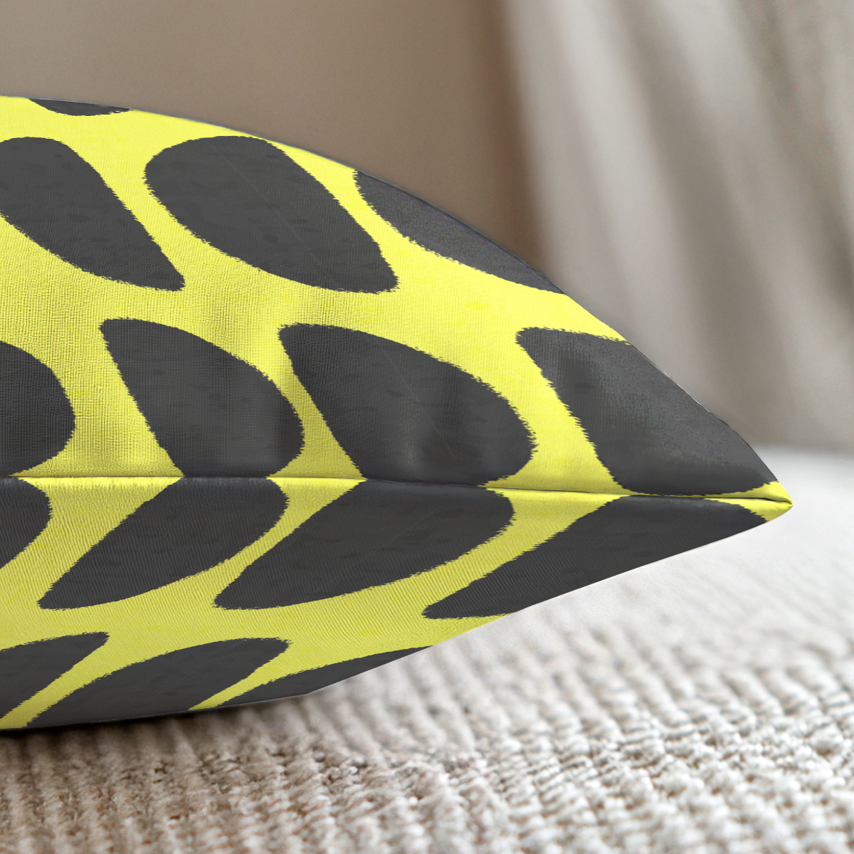 pillow-4_image-2
