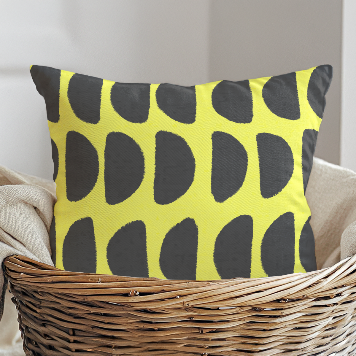 pillow-4_image-4