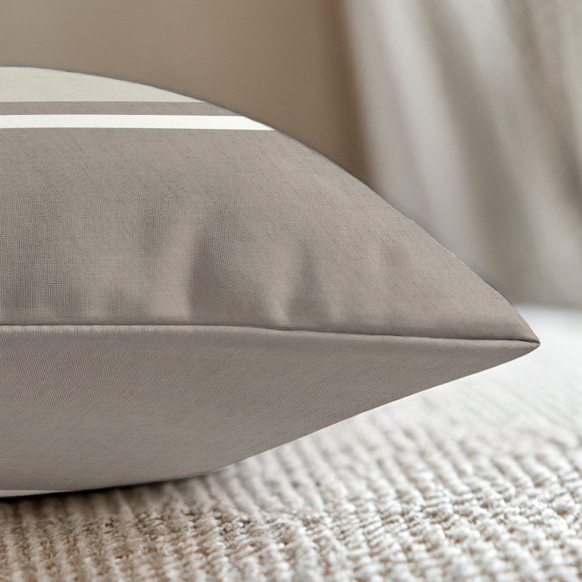 pillow-3_image-2