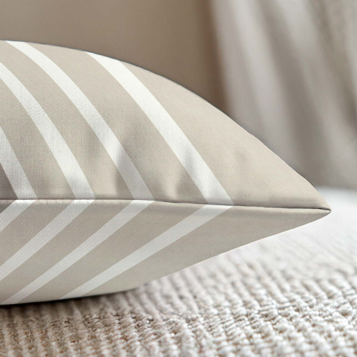 pillow-4_image-2