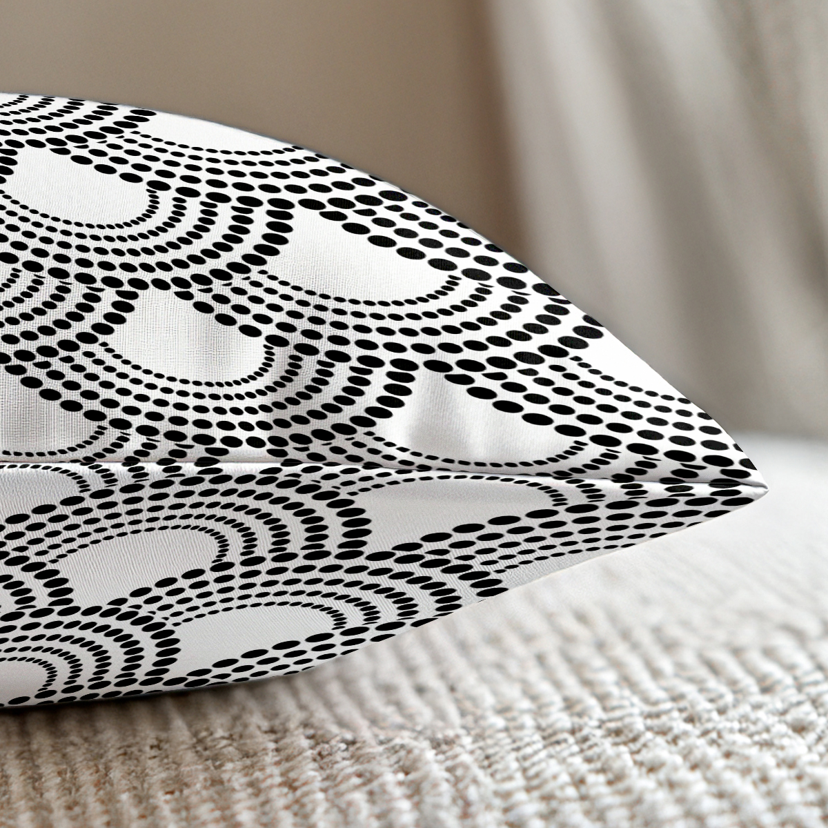 pillow-4_image-2