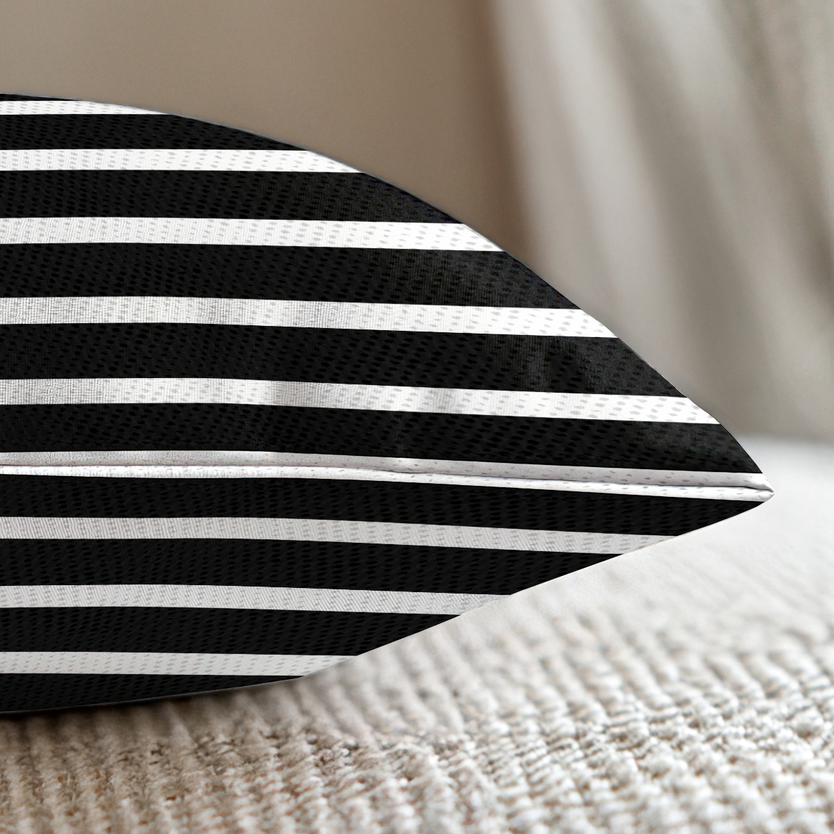 pillow-4_image-2