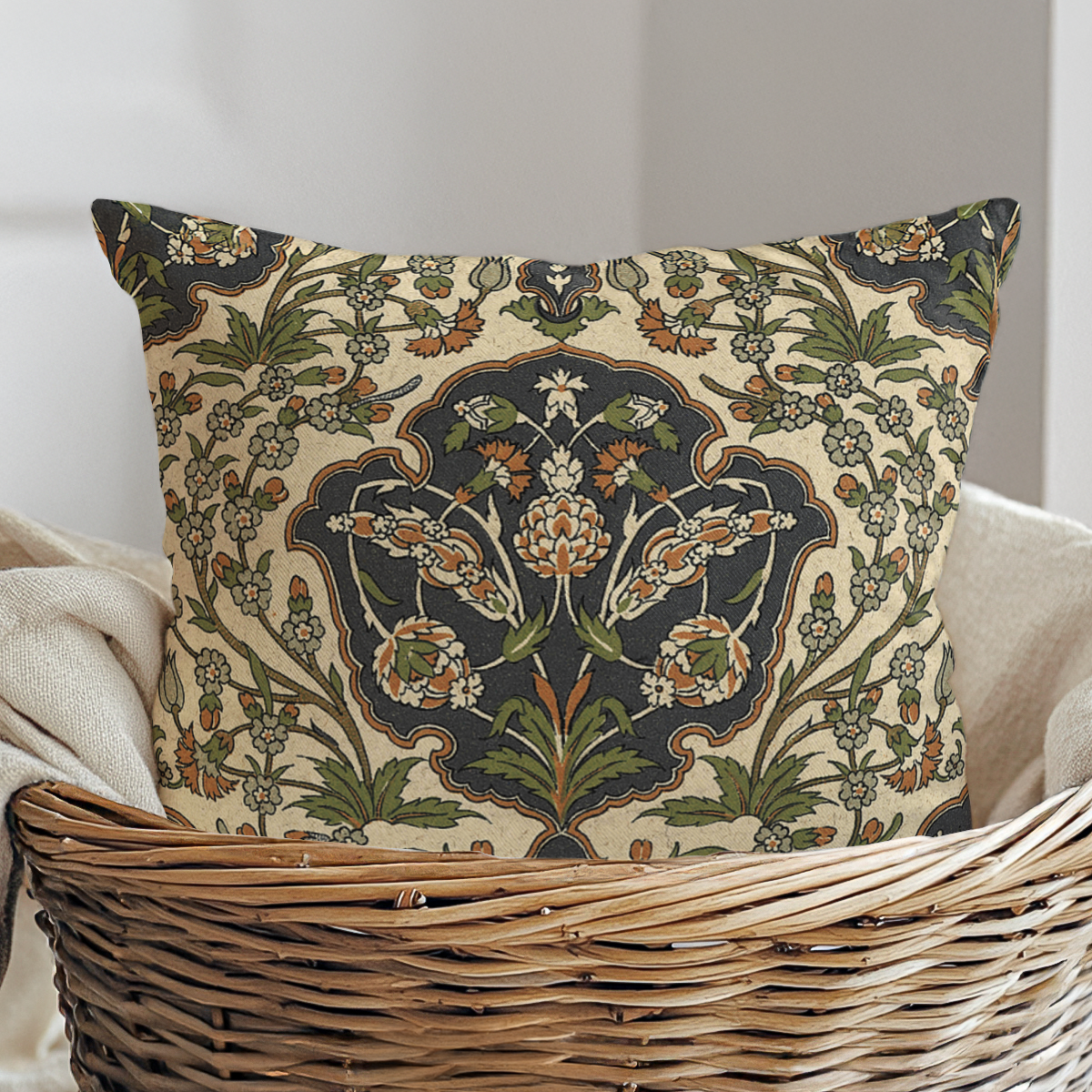 pillow-2_image-4