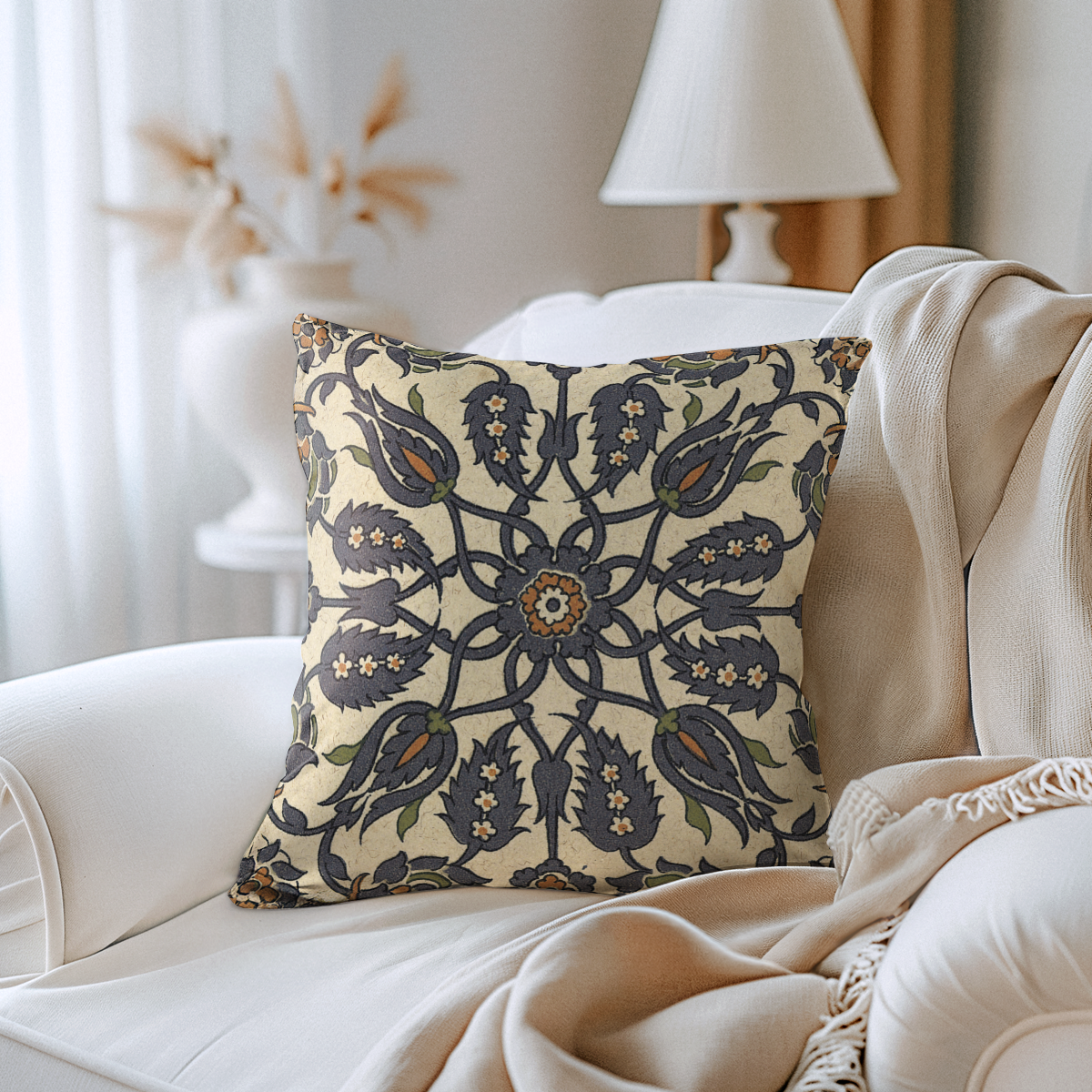 pillow-4_image-3