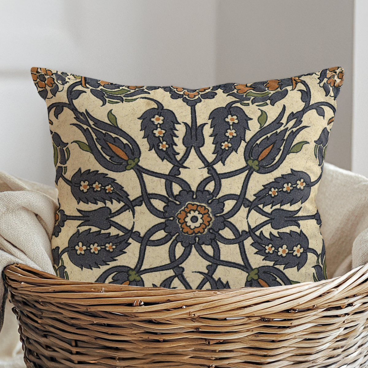 pillow-4_image-4