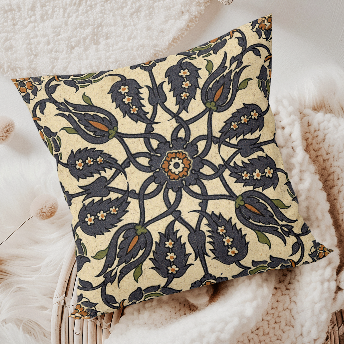 pillow-4_image-5