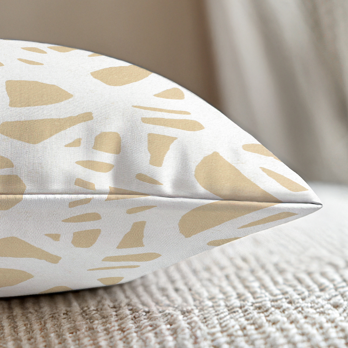 pillow-4_image-2
